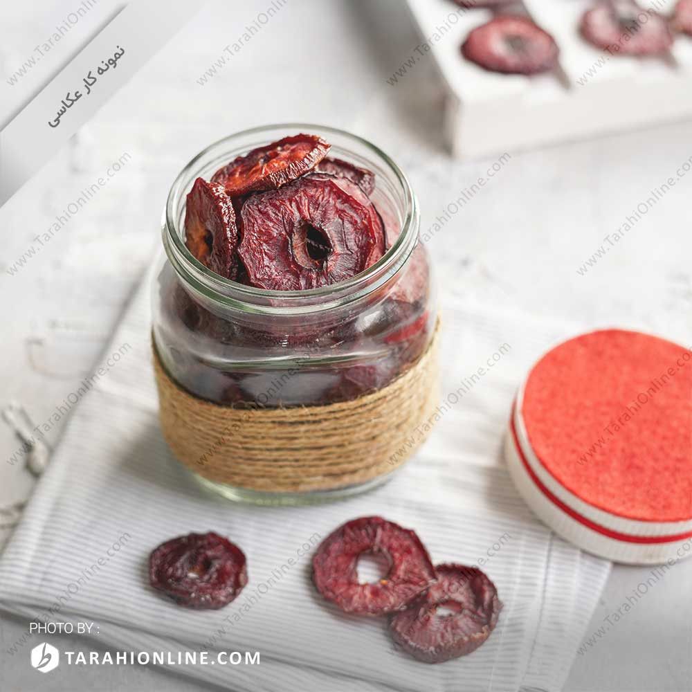 عکاسی از میوه خشک - آلو قرمز